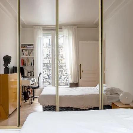 Appartement Veeve - Mirror, Mirror Parijs